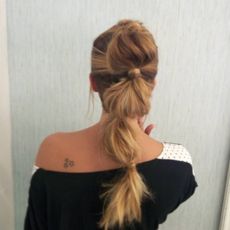 Pompadour Salon Natural Concept Peinados con coleta
