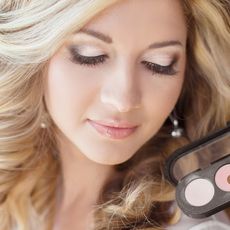 Pompadour Salon Natural Concept Maquillaje para novias