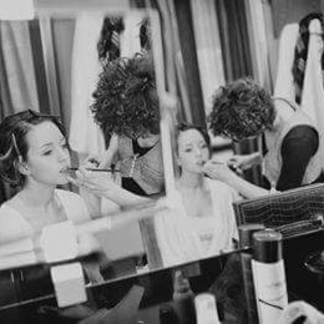 Pompadour Salon Natural Concept Maquillaje