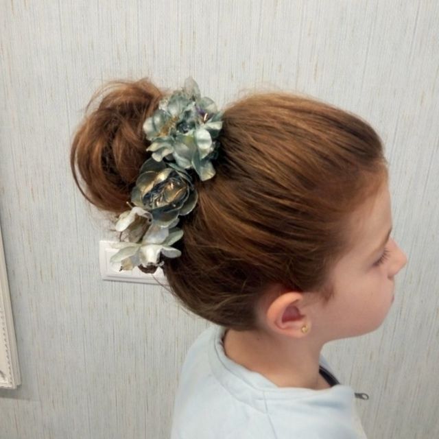 Pompadour Salon Natural Concept Peinados niños