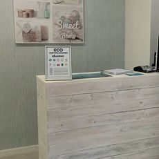 Pompadour Salon Natural Concept Recepción de la peluquería